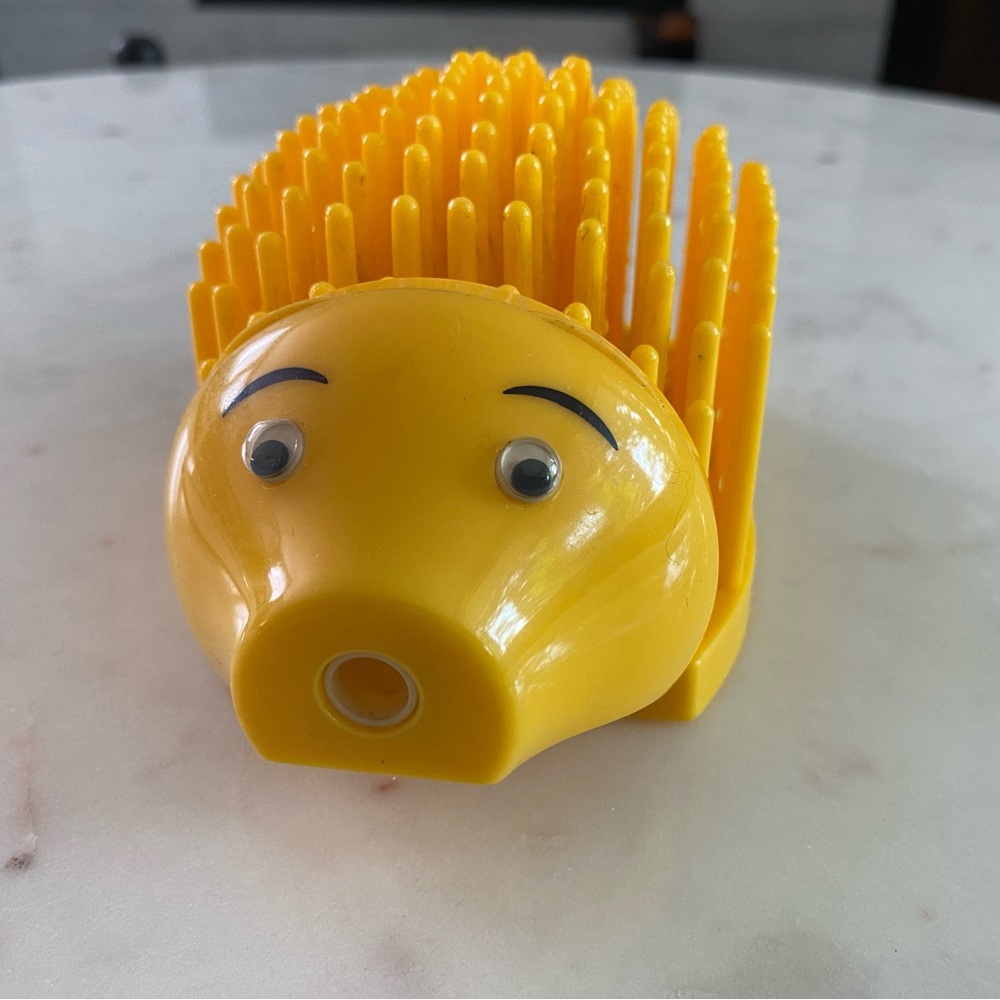 Vintage yellow Hedgehog pencil/ pen holder